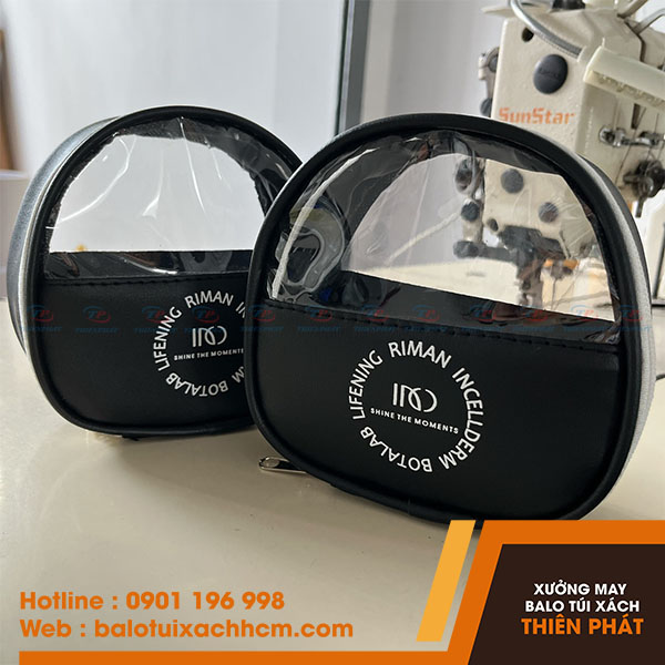 May túi mỹ phẩm theo thiết kế